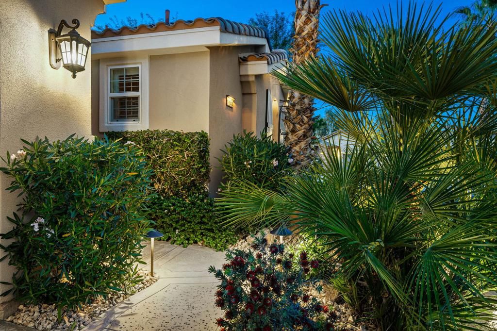 Image 4 of property listing at 61635 Tulare Lane, La Quinta, CA 92253