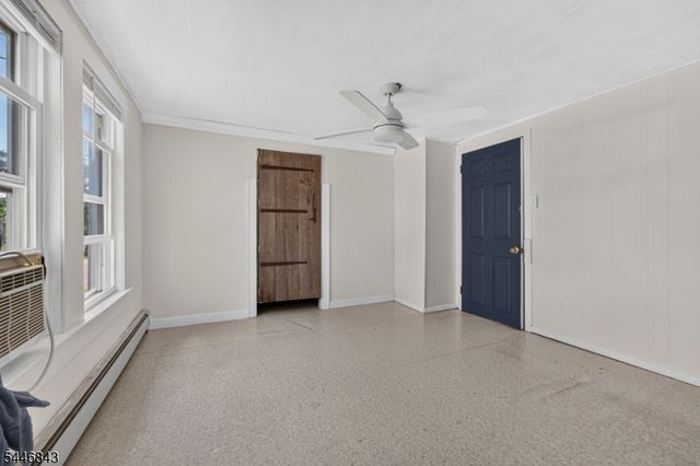 7 New St, Washington Boro, NJ 07882