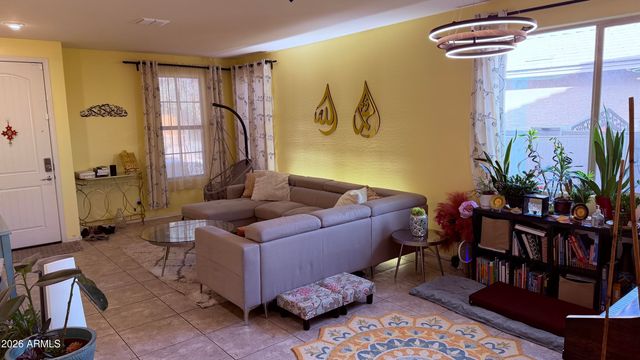 7819 S 41ST Drive, Laveen, AZ 85339