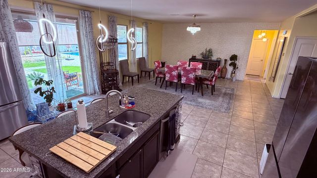 7819 S 41ST Drive, Laveen, AZ 85339