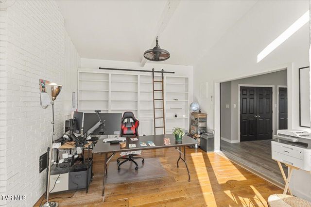 281 Sugar Hollow Trail, Piney Flats, TN 37686