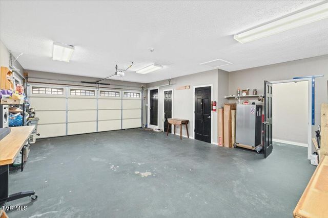 281 Sugar Hollow Trail, Piney Flats, TN 37686