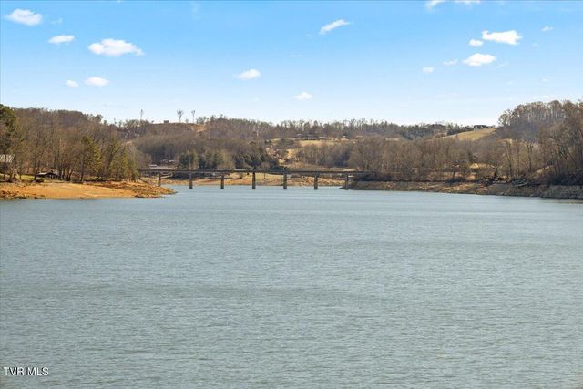 281 Sugar Hollow Trail, Piney Flats, TN 37686