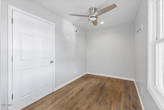 281 Sugar Hollow Trail, Piney Flats, TN 37686