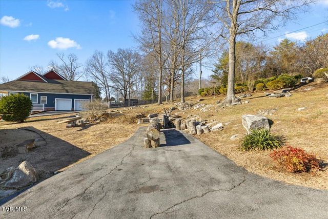 281 Sugar Hollow Trail, Piney Flats, TN 37686