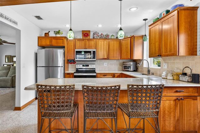 212 S LOCKMOOR AVENUE, Temple Terrace, FL 33617