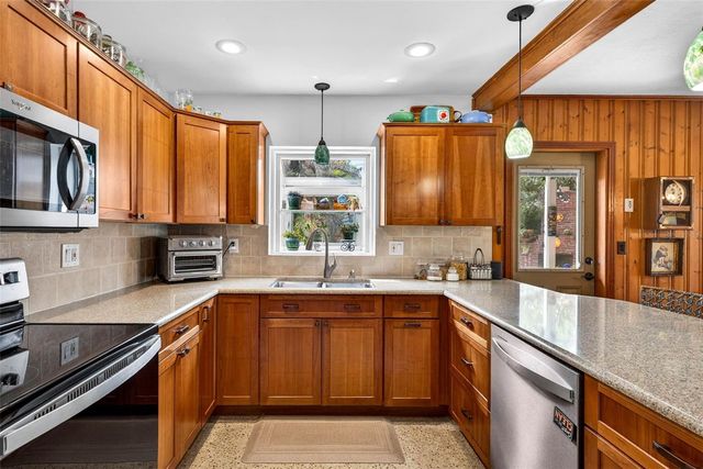 212 S LOCKMOOR AVENUE, Temple Terrace, FL 33617