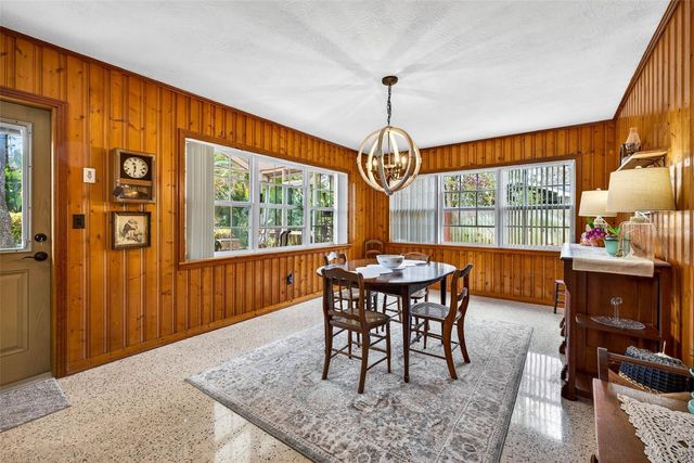 212 S LOCKMOOR AVENUE, Temple Terrace, FL 33617