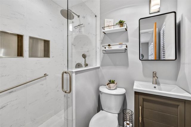 212 S LOCKMOOR AVENUE, Temple Terrace, FL 33617