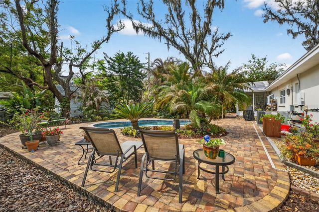 212 S LOCKMOOR AVENUE, Temple Terrace, FL 33617