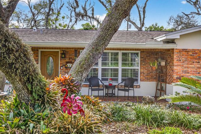 212 S LOCKMOOR AVENUE, Temple Terrace, FL 33617