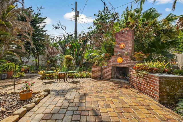 212 S LOCKMOOR AVENUE, Temple Terrace, FL 33617