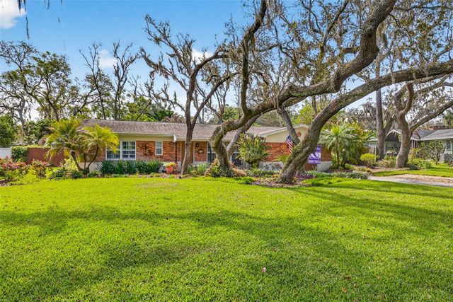 212 S LOCKMOOR AVENUE, Temple Terrace, FL 33617