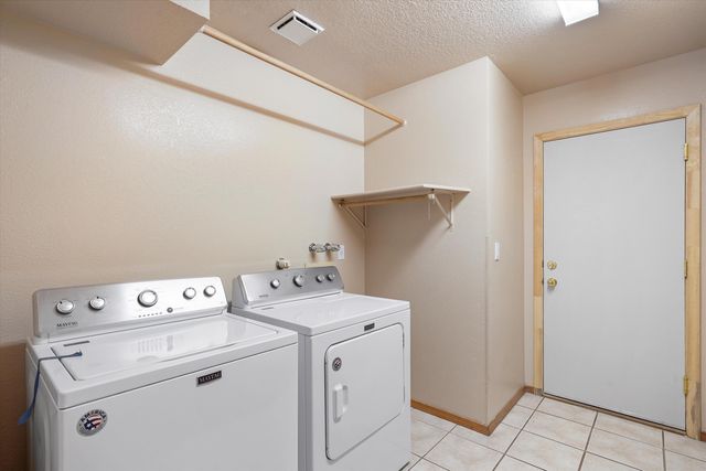 8416 Gordon Snidow Court NE, Albuquerque, NM 87122