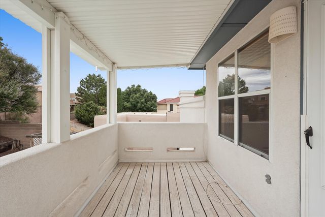 8416 Gordon Snidow Court NE, Albuquerque, NM 87122