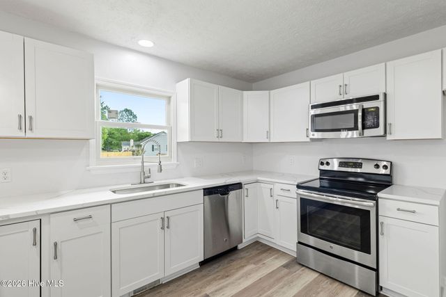 201 Wyatt Drive, Goldsboro, NC 27534