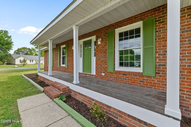201 Wyatt Drive, Goldsboro, NC 27534