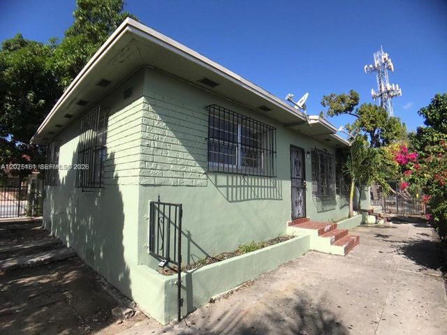 1321 NW 28th Street, Miami, FL 33142