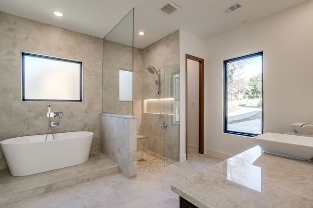 1815 magic valley Lane, Cedar Hill, TX 75104