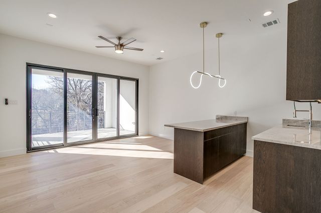 1815 magic valley Lane, Cedar Hill, TX 75104