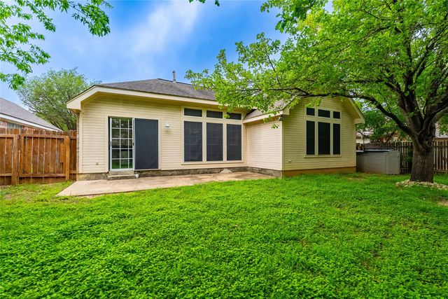1504 Parkwood DR, Leander, TX 78641