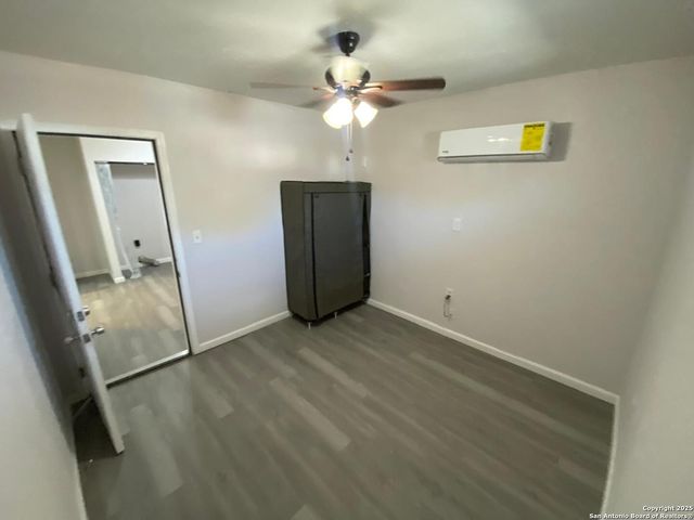 5526 Ghost Hawk, San Antonio, TX 78242