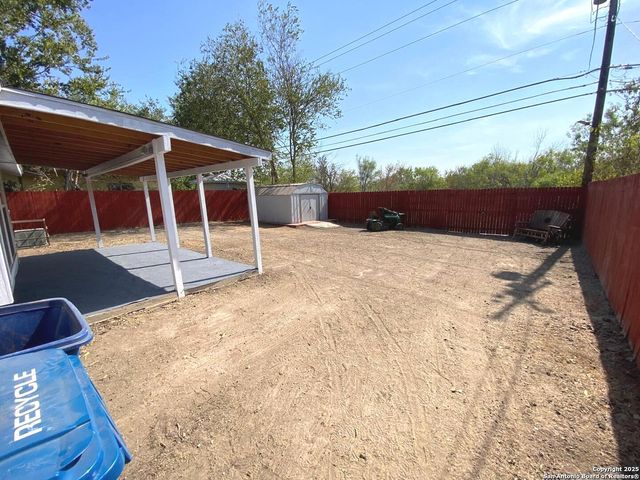 5526 Ghost Hawk, San Antonio, TX 78242