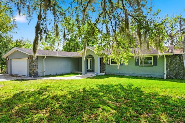 212 W 131ST AVENUE, Tampa, FL 33612