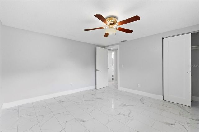 212 W 131ST AVENUE, Tampa, FL 33612