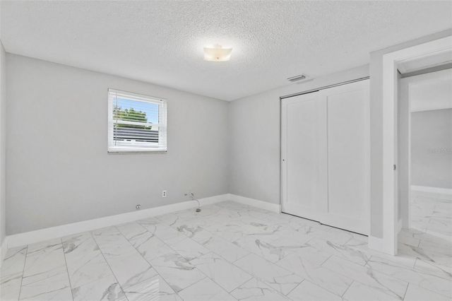 212 W 131ST AVENUE, Tampa, FL 33612