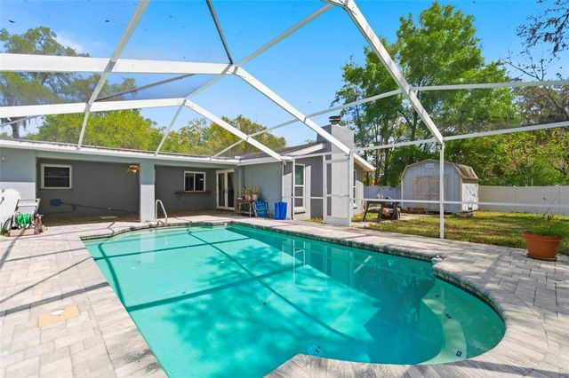 212 W 131ST AVENUE, Tampa, FL 33612