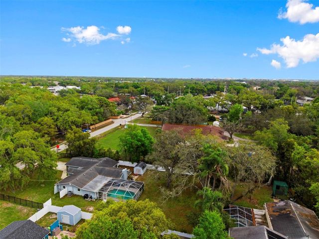 212 W 131ST AVENUE, Tampa, FL 33612