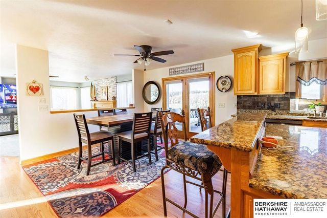 5002 Young Street, Omaha, NE 68152