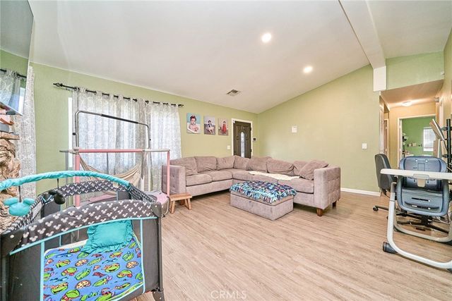 43659 Ponderosa, Lancaster, CA 93535