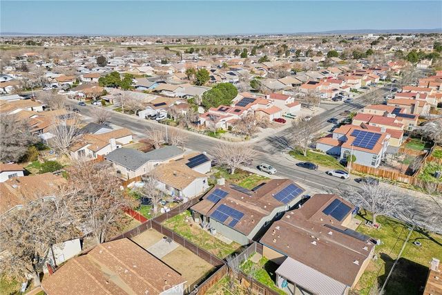 43659 Ponderosa, Lancaster, CA 93535