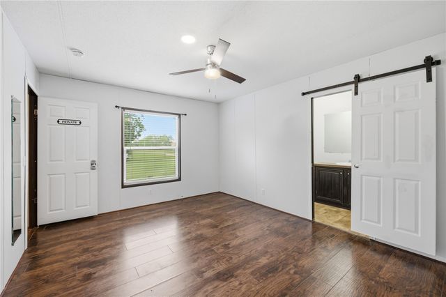 13422 W 6th Street, Santa Fe, TX 77510