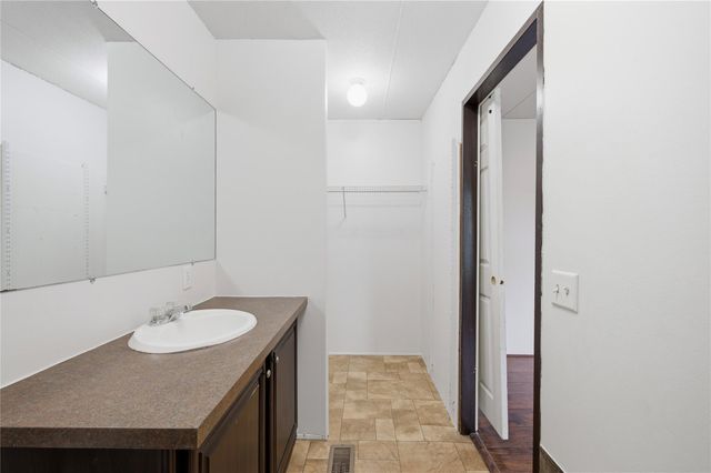 13422 W 6th Street, Santa Fe, TX 77510