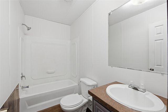 13422 W 6th Street, Santa Fe, TX 77510