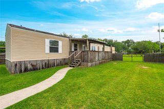 13422 W 6th Street, Santa Fe, TX 77510