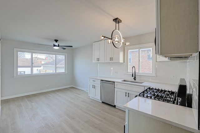 371 Bensley Avenue, Calumet City, IL 60409