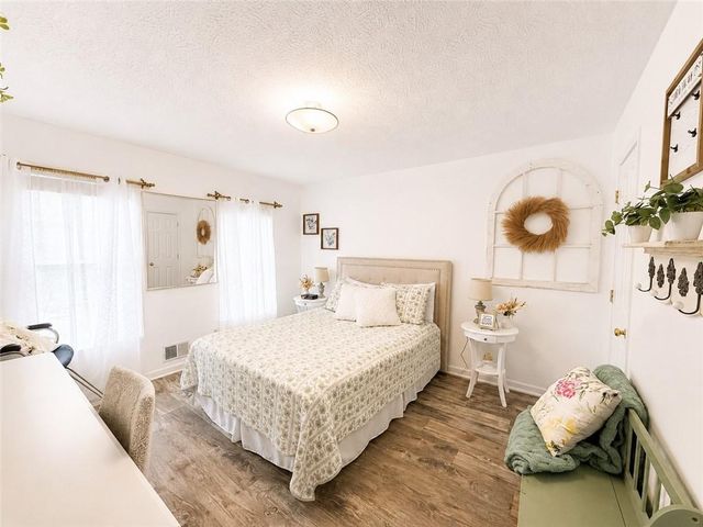 2472 Chimney Top Lane, Snellville, GA 30078