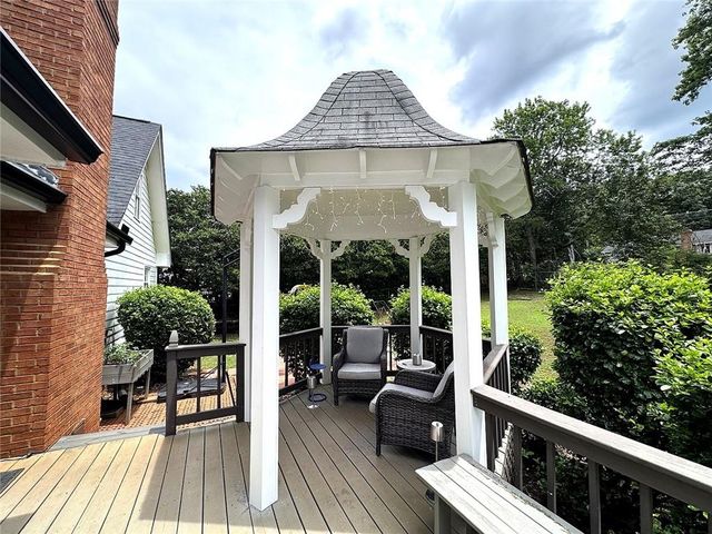 2472 Chimney Top Lane, Snellville, GA 30078