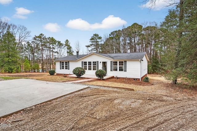 154 Hickory Tree Lane, Angier, NC 27501