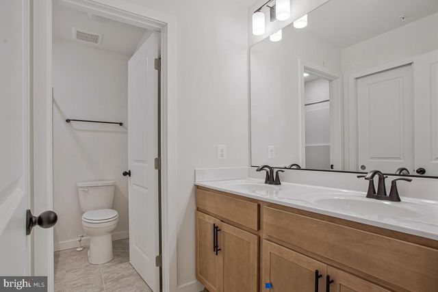 1225 JUNIPER ST, Shady Side, MD 20764