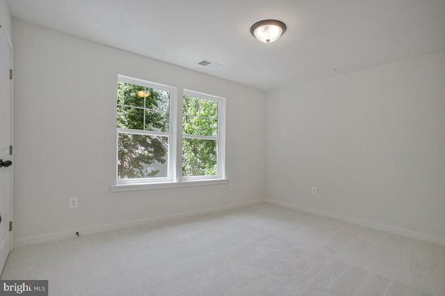 1225 JUNIPER ST, Shady Side, MD 20764