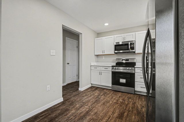 275 Grantland Drive, Dry Ridge, KY 41035