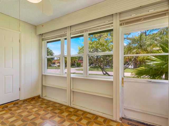 857 Worcester Lane B, Lake Worth, FL 33467