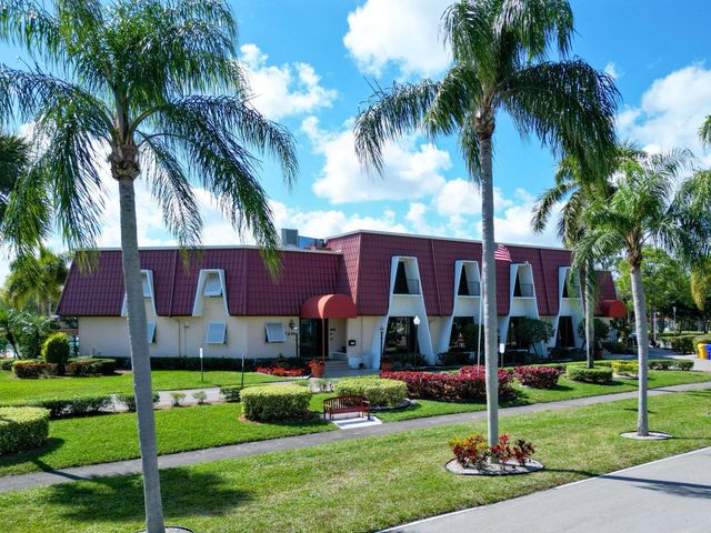 857 Worcester Lane B, Lake Worth, FL 33467