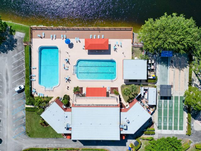 857 Worcester Lane B, Lake Worth, FL 33467