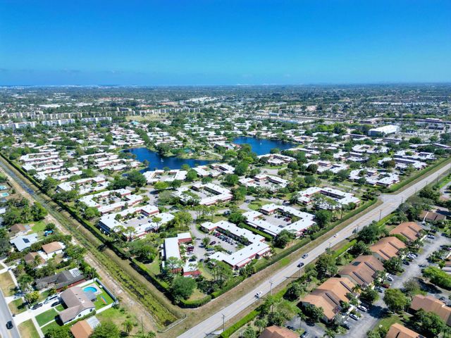 857 Worcester Lane B, Lake Worth, FL 33467